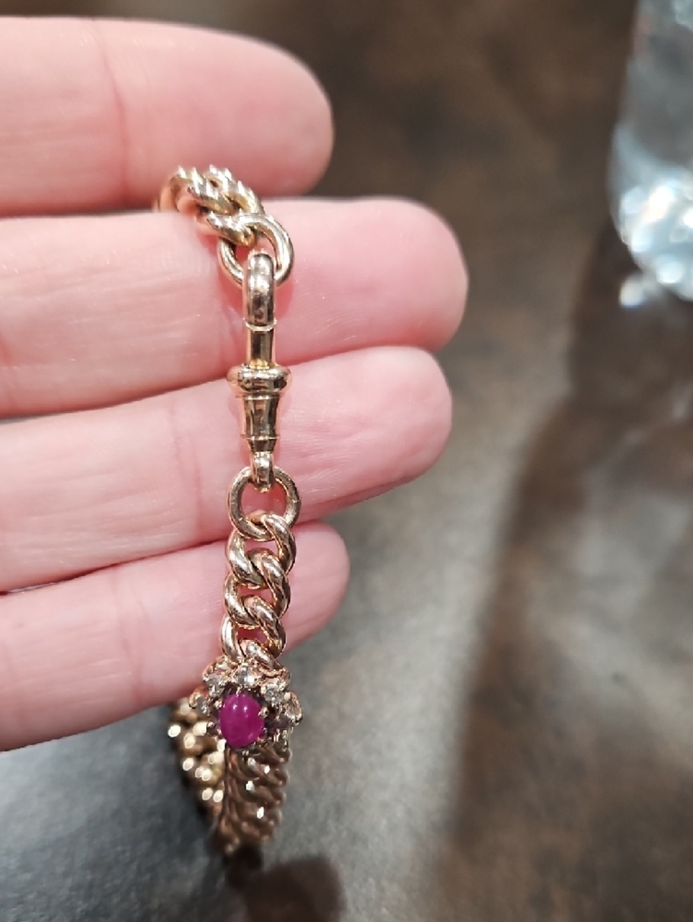 14k Gold Chain Bracelet with Pink Gem Accent - Picture 3 of 3